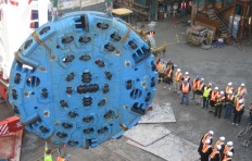 Tunnel boring machine